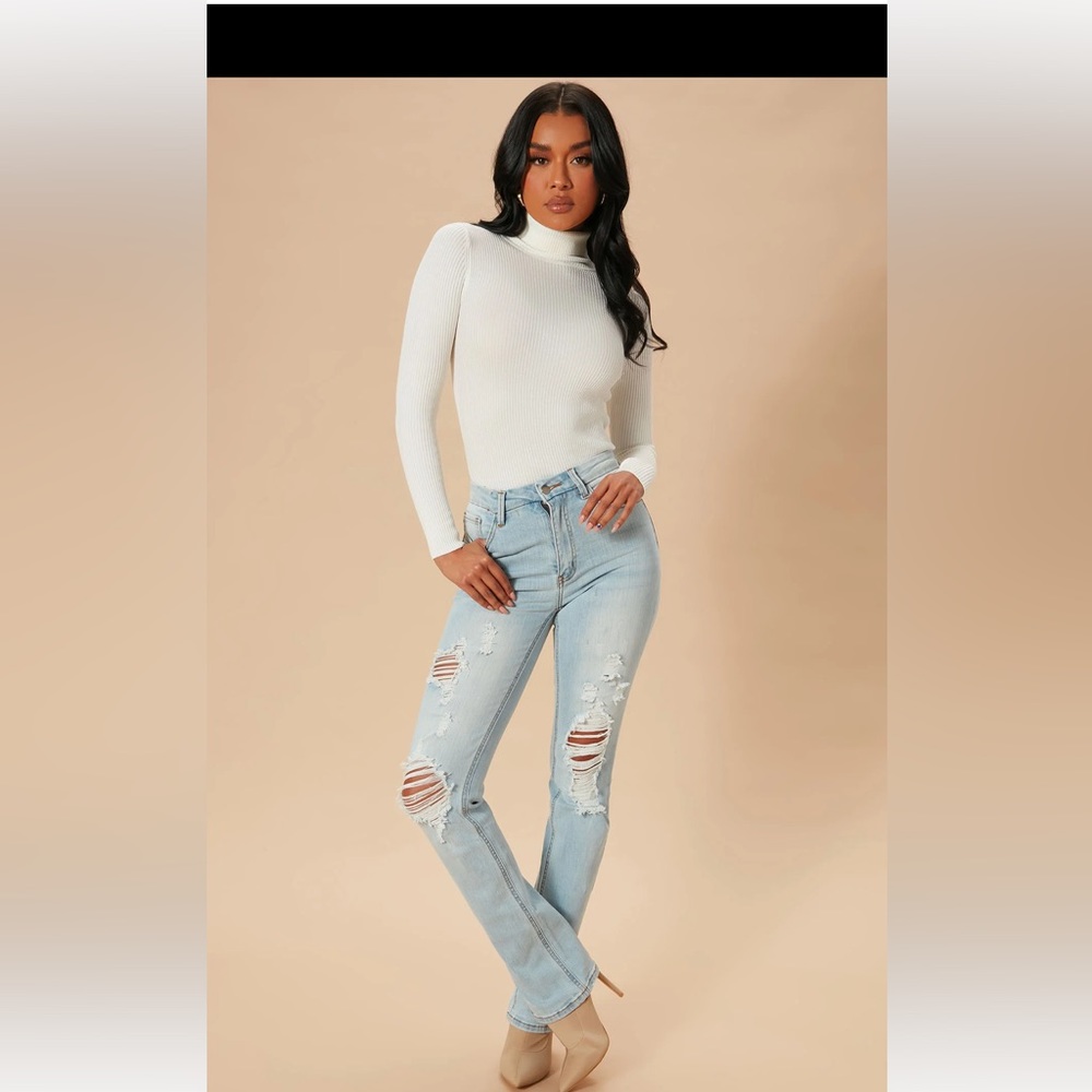 Fashion Nova distressed jeans